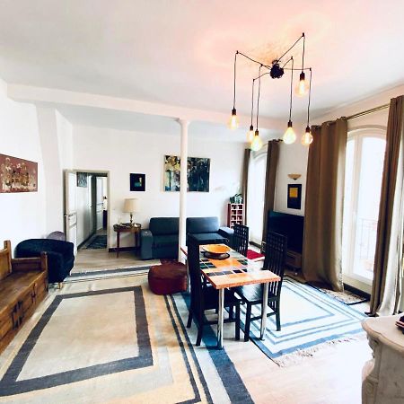 Romantic Apartment In Parijs Buitenkant foto