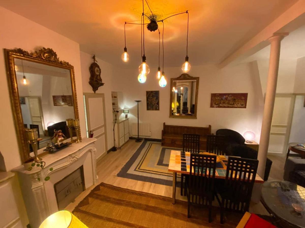 Romantic Apartment In Parijs Buitenkant foto