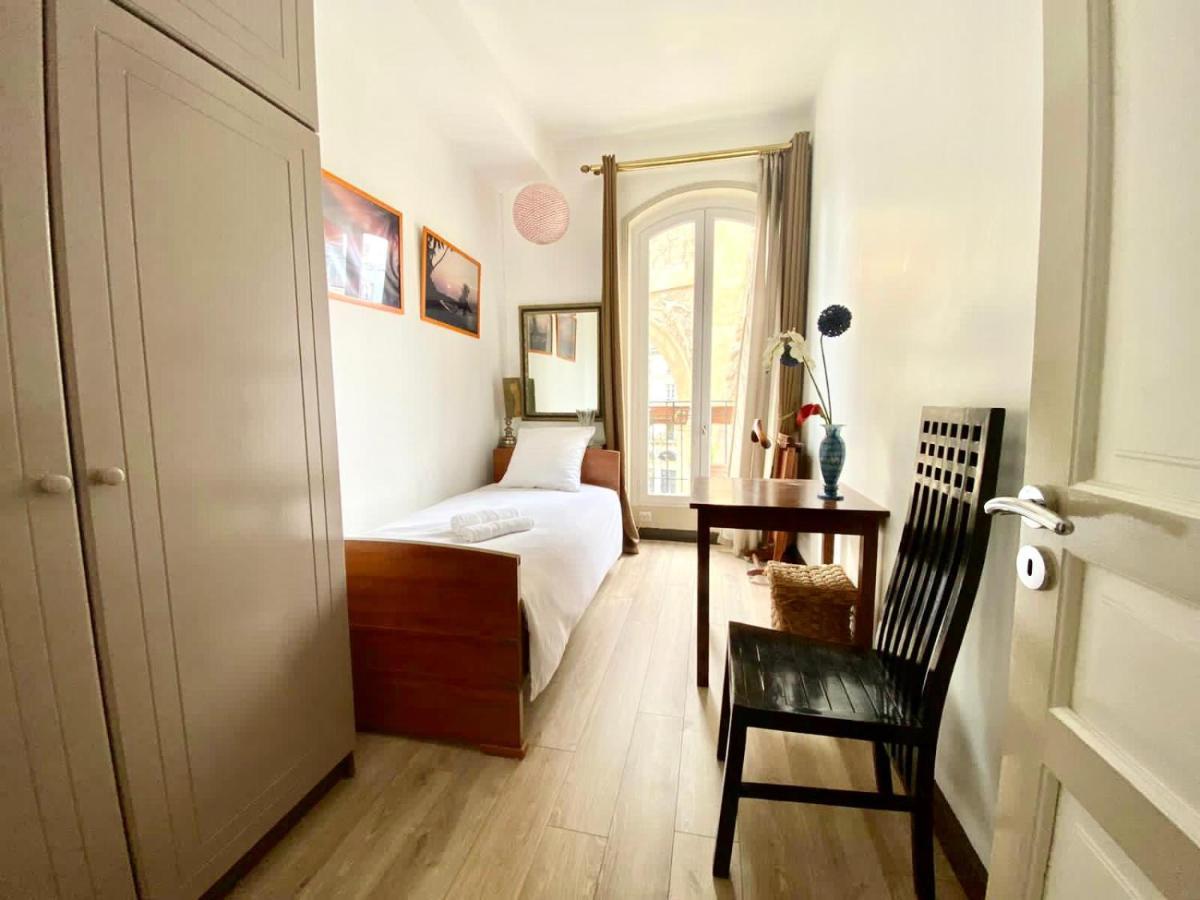 Romantic Apartment In Parijs Buitenkant foto